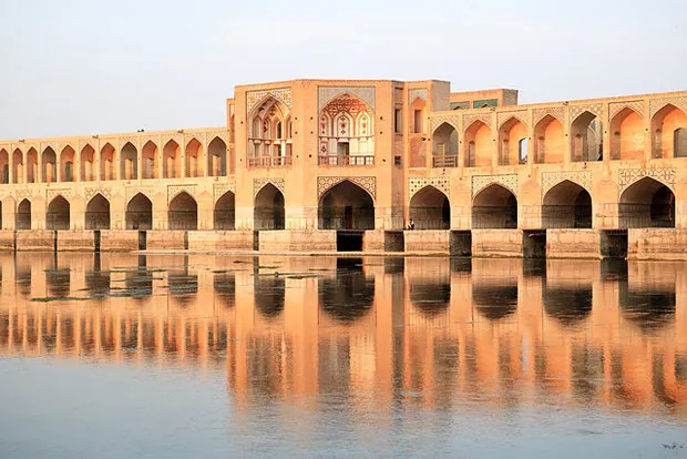 ساز کوک جاذبه‌های اصفهان برای گردشگران نوروزی